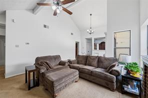 10464 Woodleaf Drive - Photo 6