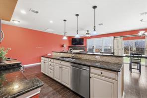 399 Dublin Street - Photo 3