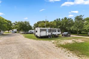 4908 State Highway 16 S - Photo 35