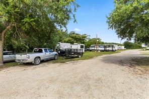4908 State Highway 16 S - Photo 36