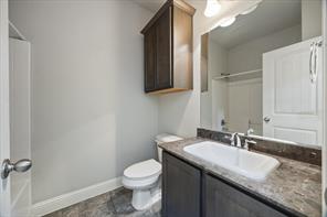620 England Street - Photo 18