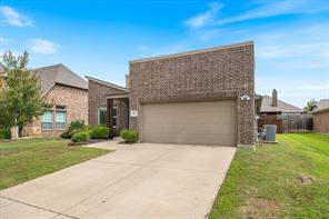 620 England Street - Photo 2