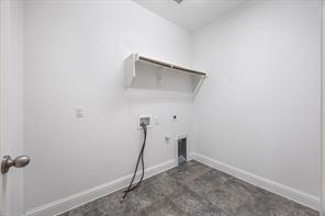620 England Street - Photo 22
