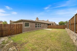 620 England Street - Photo 30