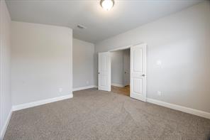 620 England Street - Photo 8