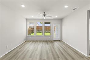4897 Dee Street - Photo 11
