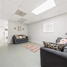 785 Tweedy Road - Photo 28