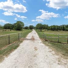 785 Tweedy Road - Photo 36