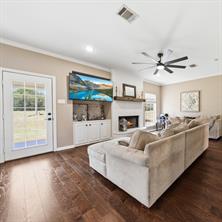785 Tweedy Road - Photo 8