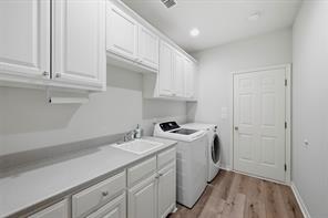 219 Navajo Trail - Photo 24