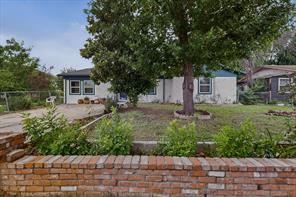 12207 Queen Drive - Photo 1