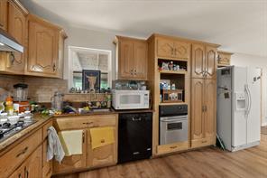 12207 Queen Drive - Photo 14