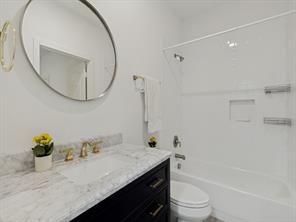 5743 Prospect Avenue - Photo 12