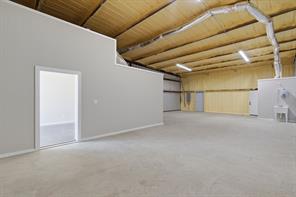 1726 N Main - Photo 15