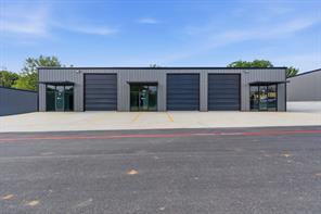 1726 N Main - Photo 2