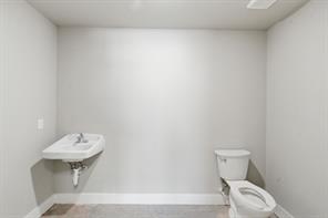 1726 N Main - Photo 20