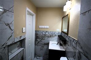 13973 Bee Street - Photo 29