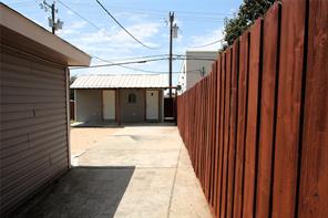 13973 Bee Street - Photo 31