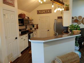836 Airport Road - Photo 7
