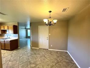 1008 Briar Drive - Photo 4