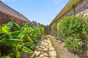 230 Double Creek Drive - Photo 25