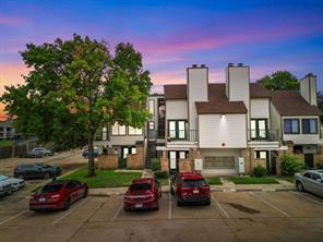 2300 Bamboo Drive - Photo 3