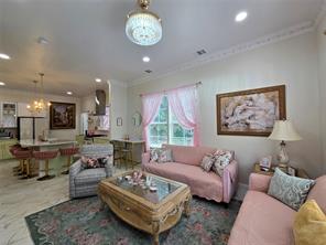 401 E Chestnut Street - Photo 1