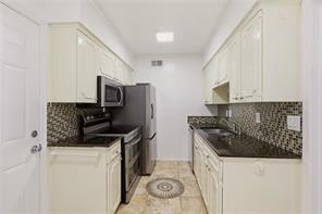 7937 Royal Lane - Photo 1
