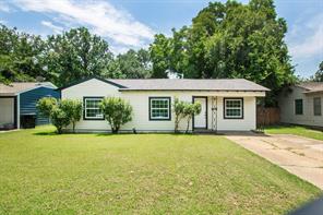 2502 Helmet Street - Photo 1