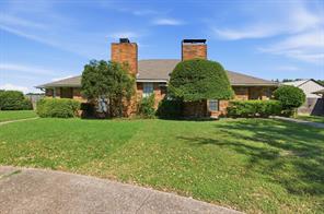 119 Larchbrook Drive - Photo 1