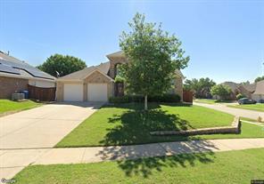 215 Lairds Drive - Photo 1