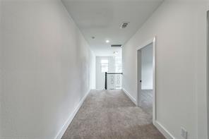 1426 Evans Avenue - Photo 17