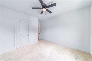 1426 Evans Avenue - Photo 22