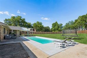 1303 Heather Glen Street - Photo 2