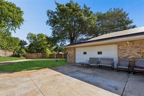 1303 Heather Glen Street - Photo 33