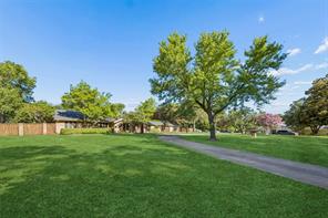 1303 Heather Glen Street - Photo 34