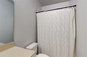 2763 Prosperity Avenue - Photo 22