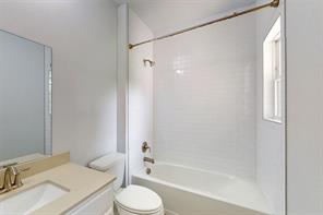2763 Prosperity Avenue - Photo 29
