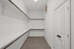 1093 Hesselridge Drive - Photo 24