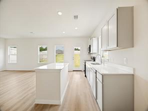 936 S Holly Avenue - Photo 4