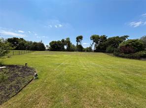 1930 Fair Oaks Lane - Photo 26