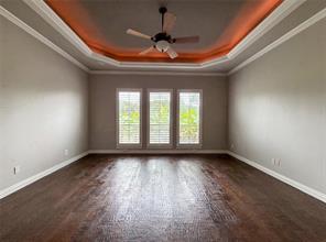 1930 Fair Oaks Lane - Photo 4