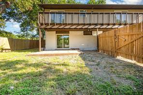 707 W Red Bird Lane - Photo 25