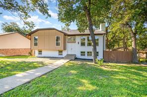 707 W Red Bird Lane - Photo 3