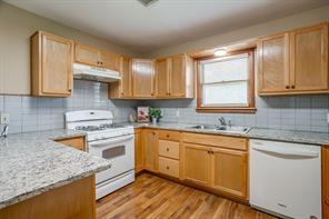 601 Perry Drive - Photo 15