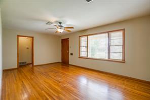 601 Perry Drive - Photo 6