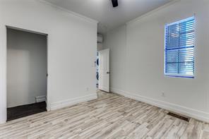 5204 Junius Street - Photo 19