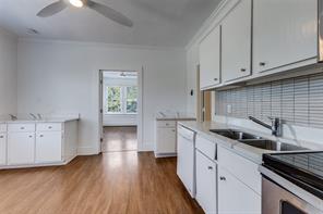 5204 Junius Street - Photo 21