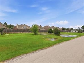 7565 N Lake Trails Drive - Photo 3