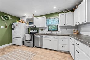 704 S Marable Street - Photo 9